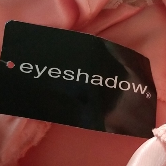 Camisoles by eyeshadow - Picture 6 of 6